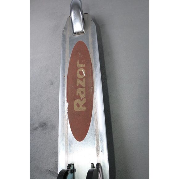 Razor A Kick Scooter Silver Aluminum Folding Scooter Fully Functional Red Grips - Picture 7 of 11